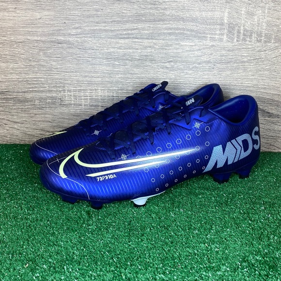 Nike Mercurial Vapor 13 Academy MDS Soccer Cleats - Picture 2 of 12